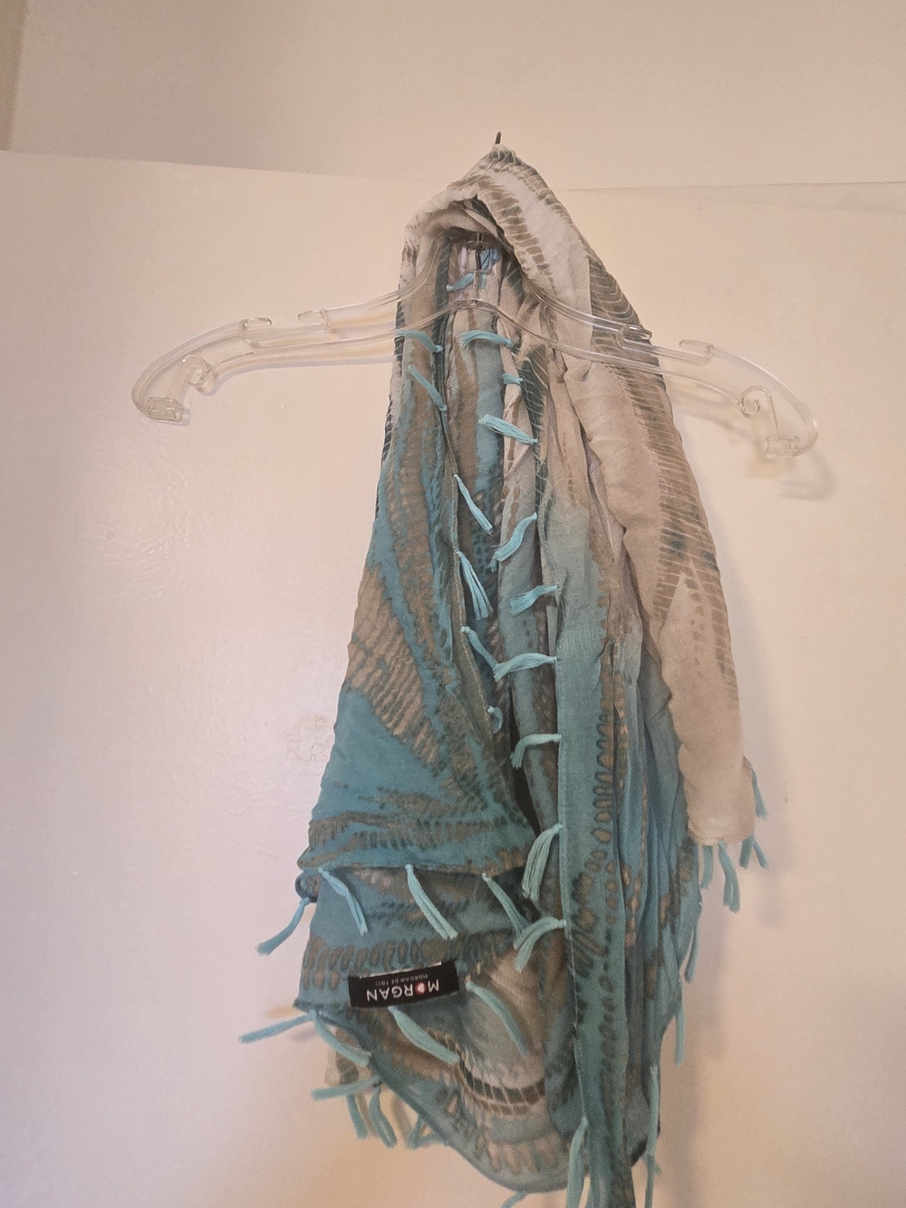 Blue and Cream Patterned Fringe Scarf